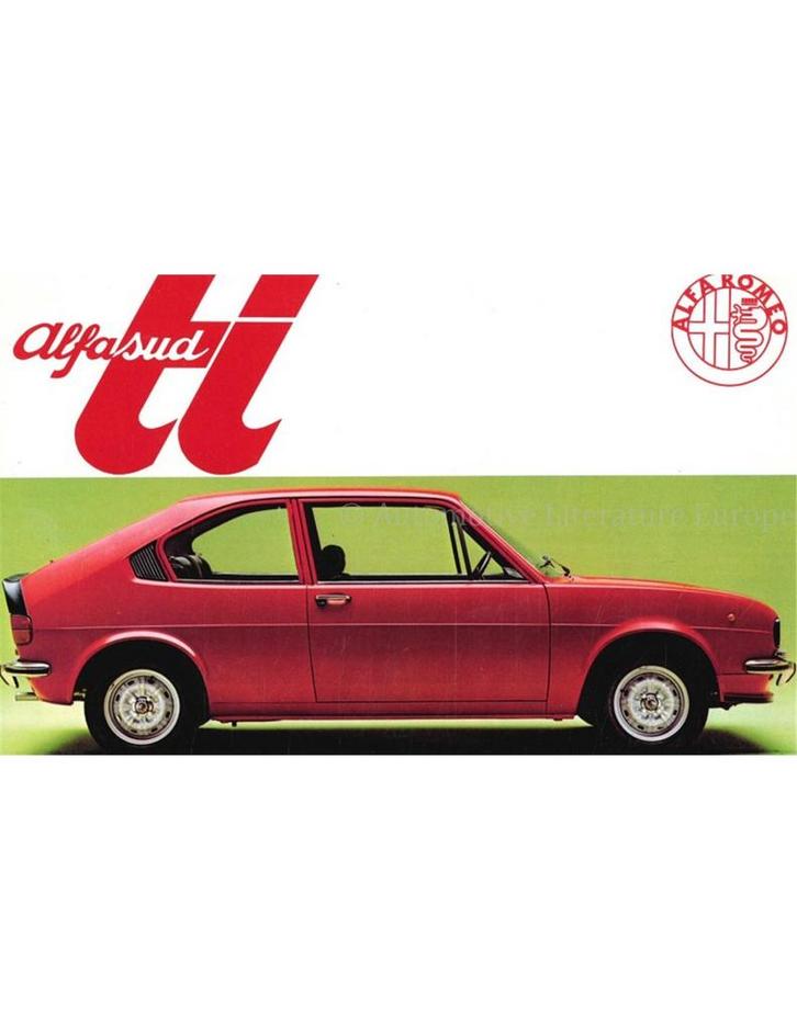 1974 ALFA ROMEO ALFASUD TI BROCHURE ENGELS, Boeken, Auto's | Folders en Tijdschriften, Alfa Romeo