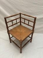 Stoel - Franse Bobbin Hoekstoel met Rieten Afwerking - Hout,, Antiek en Kunst
