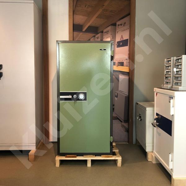 Gebruikte kluis Polifer Itoki, Huis en Inrichting, Brandblussers en Brandkasten, Gebruikt, Verzenden