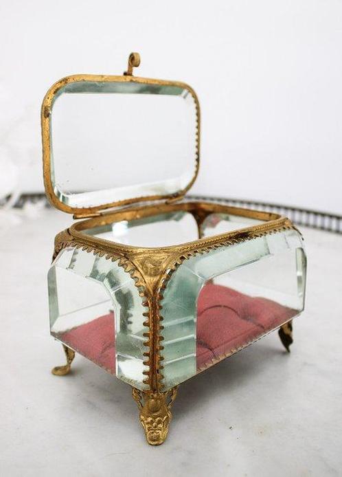 Grand coffret à bijoux XlX ème Napoléon lll en verre, Antiek en Kunst, Antiek | Overige Antiek