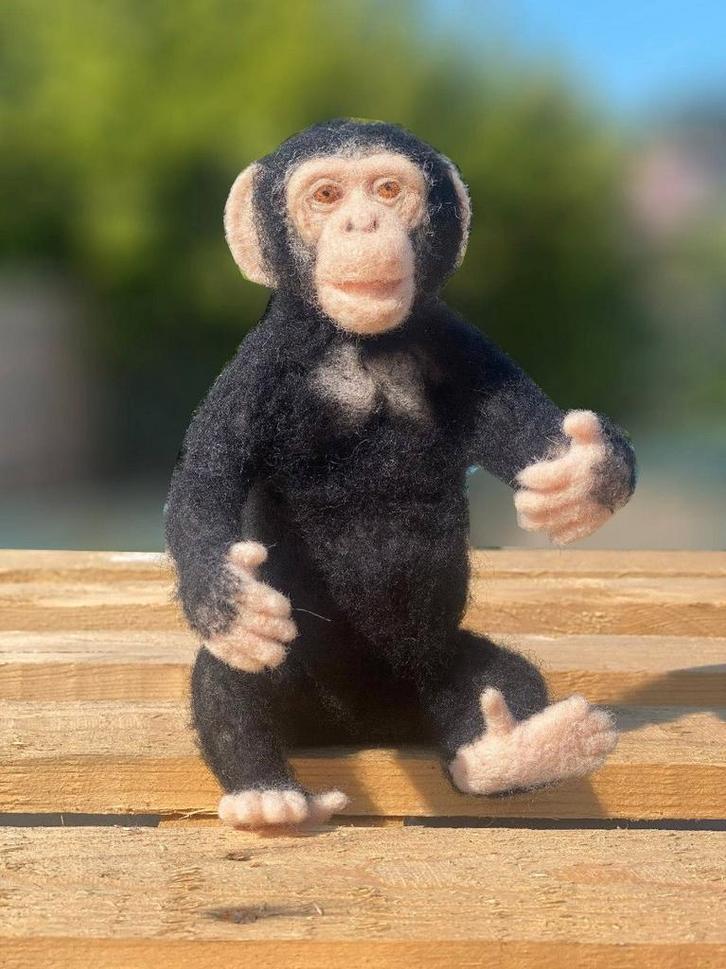 Naaldviltpakket-chimpansee, Hobby en Vrije tijd, Vilt, Nieuw, Ophalen of Verzenden