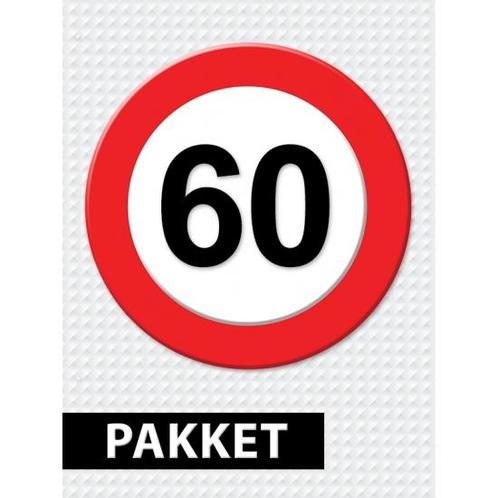 Verkeersbord  60 jaar versiering pakket - 60 jaar versiering, Hobby en Vrije tijd, Feestartikelen, Ophalen of Verzenden