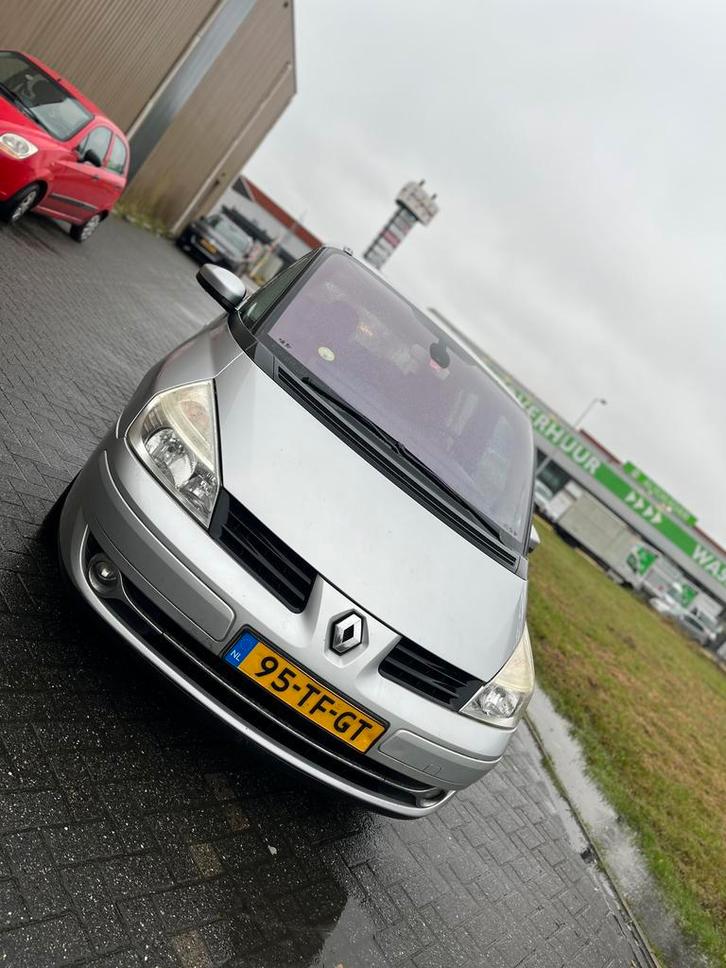 Renault Espace 2.0 16V 100KW E4 2006 Grijs, Auto's, Renault, Te koop, Handgeschakeld, MPV, Zilver of Grijs, D, Espace, Benzine