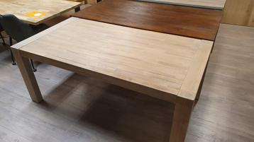 Elmhouten tafel van 190X100cm, uitschuifbaar tot 250cm beschikbaar voor biedingen