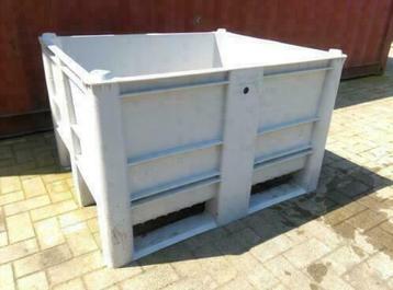 Dolav palletboxen nieuw en gebruikt ,Kuubsbakken ,accubakken beschikbaar voor biedingen