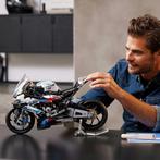 LEGO Technic BMW M 1000 RR Motor bouwbare modelbouwset -, Verzenden, Zo goed als nieuw