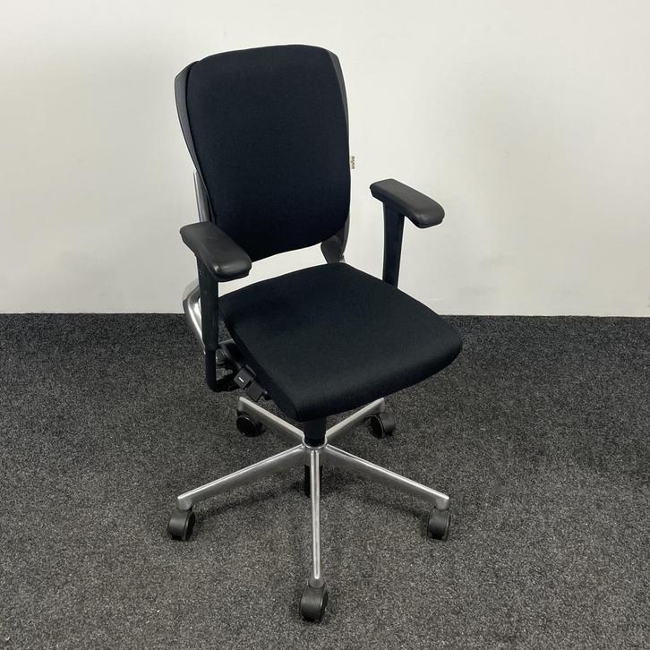 Bureaustoel Ahrend 230 - Hoge Rug | Nieuw Gestoffeerd, Huis en Inrichting, Bureaustoelen, Bureaustoel, Gebruikt, Ergonomisch, Ophalen of Verzenden