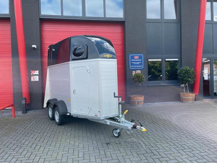 Humbaur Single Alu 1600 – 1,5-paards paardentrailer, Dieren en Toebehoren, Paarden en Pony's | Trailers en Aanhangwagens, 1½-paards trailer