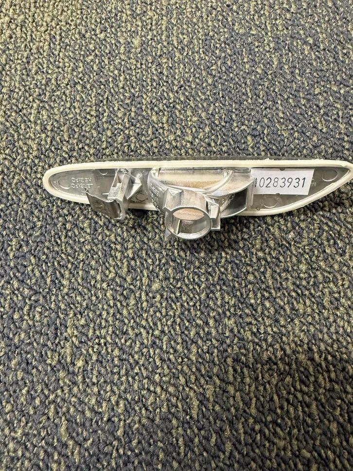 BMW E87/E81/E93 zijknipperlicht rechts wit, Auto-onderdelen, Verlichting, Nieuw, BMW