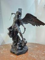 sculptuur, Il San Michele Arcangelo - 75 cm - Gepatineerd