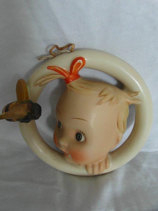 Goebel - Beeldje, Hummel 30/B -Ba-Bee-Ring - 13 cm -, Antiek en Kunst, Curiosa en Brocante