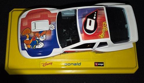 Bburago 1:24 - Modelauto - Disney Donald Duck Porsche 924, Verzamelen, Disney