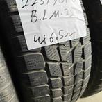 4 x Bridgestone Blizzak LM-25 225-70-16 Winterbanden 6,5mm, Gebruikt, 16 inch, Band(en), Personenwagen