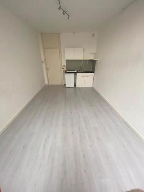 Studio te huur in s-Gravenhage - 1 m² - 2 kamer(s) - 2, Huizen en Kamers, Kamers te huur, Den Haag