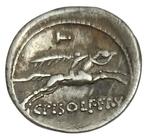 Romeinse Republiek. C. Calpurnius L. f. Frugi, 67 BC., Postzegels en Munten