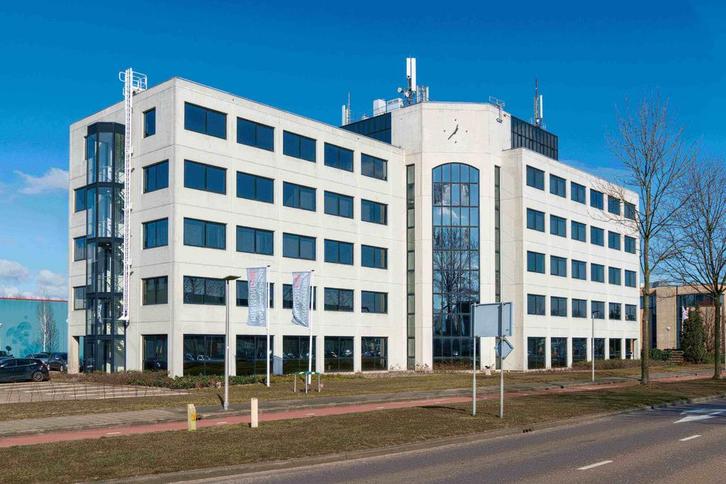 Kantoorruimte te huur Ligusterbaan 1 Capelle Aan Den Ijssel, Zakelijke goederen, Bedrijfs Onroerend goed, Kantoorruimte, Huur