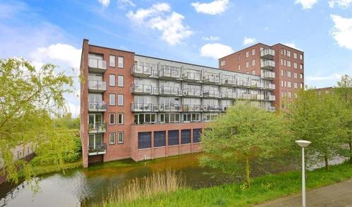 Te Huur 2 Kamer Appartement Sint Janskruidlaan In Amstelveen, Huizen en Kamers, Huizen te huur, Direct bij eigenaar, Noord-Holland