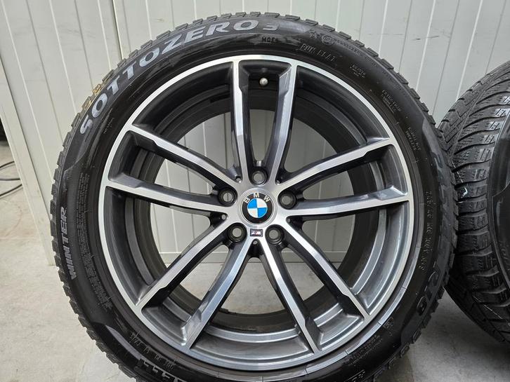 BMW 5 serie G30 G31 i4 662M 18 inch velgen Winterbanden, Auto-onderdelen, Banden en Velgen, 18 inch, Winterbanden, 245 mm, Personenwagen