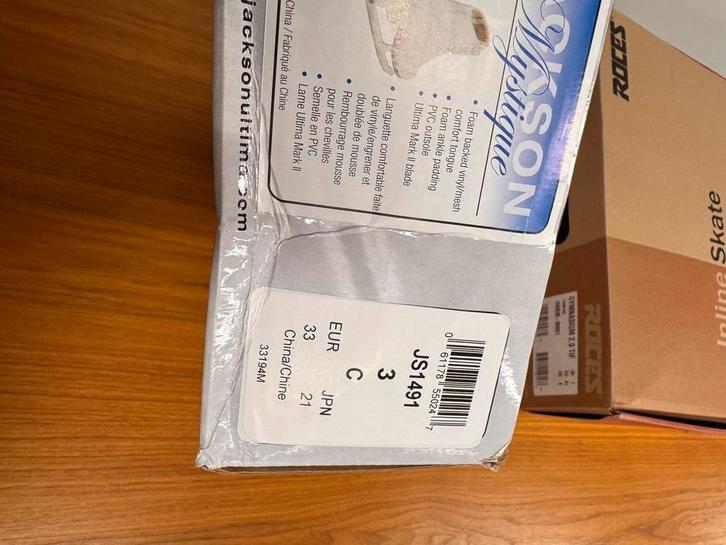 Jackson Mystique schaats maat 33, Tickets en Kaartjes, Sport | Schaatsen, Eén persoon