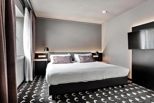 Studio Willemsplein in Arnhem, Huizen en Kamers, Kamers te huur, 20 tot 35 m², Arnhem