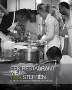 Een restaurant met tien sterren 9789090241357, Verzenden, Gelezen