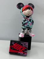 Alvin Silvrants (1979) - Mickey Mouse with NIKE Street swag