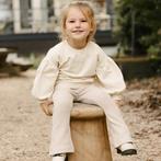 Broek flared Myrthe (taupe), Kinderen en Baby's, Kinderkleding | Maat 116, Nieuw, LEVV, Meisje, Broek