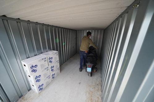 Verschillende garagebox te huur regio Berkel en Rodenrijs!, Zakelijke goederen, Bedrijfs Onroerend goed