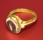 Oud-Romeins Goud gevuld Ring - Romeinse ring met intaglio, Sieraden, Tassen en Uiterlijk, Antieke sieraden
