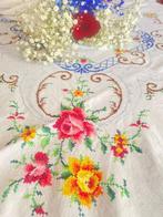Tafelkleed - 250 cm - 165 cm - Tafelkleed met kruissteek, Antiek en Kunst, Antiek | Kleden en Textiel
