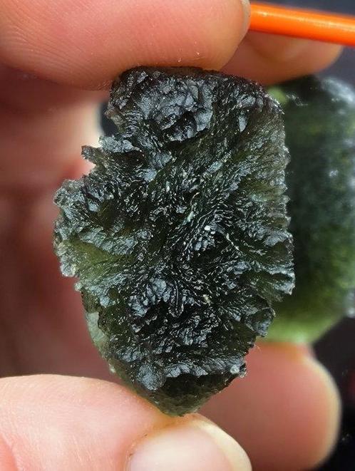 Moldaviet - uit Nesm, Zuid-Bohemen - Hoogte: 34 mm -, Verzamelen, Mineralen en Fossielen