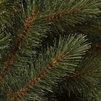 Tweedekans | Triumph Tree Bristlecone Kunstkerstboom - H215, Diversen, Ophalen of Verzenden, Zo goed als nieuw