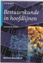 Bestuurskunde in hoofdlijnen druk 1 9789001050900, Boeken, Zo goed als nieuw