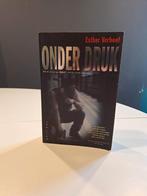 Onder druk - Esther Verhoef [nofam.org], Nieuw, Esther Verhoef