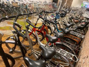 Honderden gebruikte moederfietsen Gazelle Batavus Cortina beschikbaar voor biedingen
