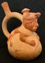 Moche-beeld van Ai Apaec, de belangrijkste godheid met een, Verzamelen, Mineralen en Fossielen