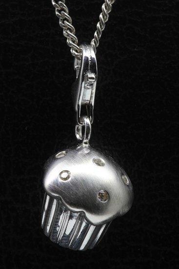 Zilveren Muffin - Cupcake zilver met zirkonia hanger en/o..., Sieraden, Tassen en Uiterlijk, Bedels, Verzenden