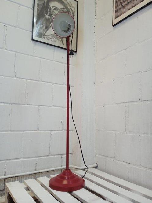 Staande lamp - Industriële werkplaatslamp - Staal, Antiek en Kunst, Antiek | Wandborden en Tegels
