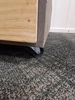 Laag verrijdbaar meubel 67x69x26cm, hout, gebruikt, Ophalen of Verzenden, Gebruikt, Overige typen