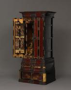 Huisheiligdom  (butsudan) - Gelakt hout, Verguld hout,