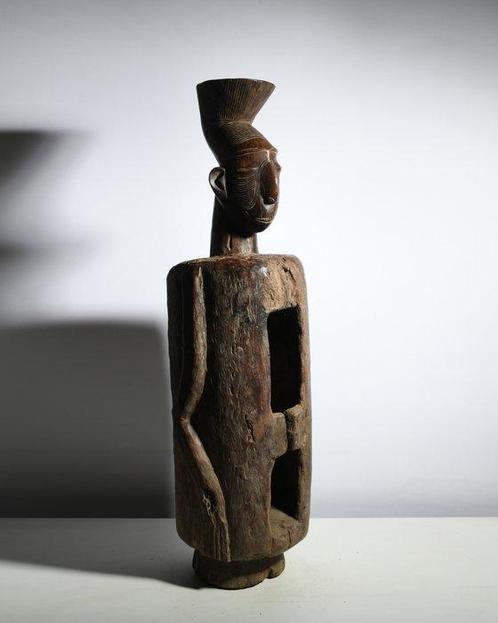 Tambour à fente Yaka - sculptuur - Congo, Antiek en Kunst, Kunst | Niet-Westerse kunst