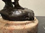 Naar Auguste Moreau (1834-1917) - Beeld, Het Melkmeisje - 52, Antiek en Kunst