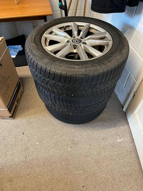 4 autobanden te koop Pirelli & Vredestein 18 inch, Auto-onderdelen, Banden en Velgen, 18 inch, All Season, 255 mm, Overig, Gebruikt