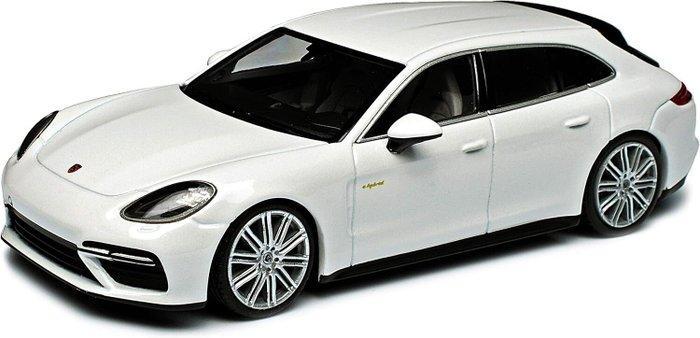 Minichamps 1:43 - Modelauto - Porsche Panamera turbo S, Hobby en Vrije tijd, Modelauto's | 1:5 tot 1:12