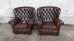 2x Chesterfields fauteuils, bruin, Huis en Inrichting, Fauteuils, Nieuw