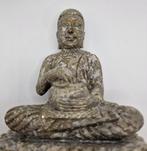 Oud-Khmer Rotssteen met natuurlijk goud en zilverkleurige