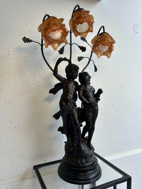 Tafellamp met beeldje - Decoratieve Lamp met Bronzen Beeld, Antiek en Kunst, Curiosa en Brocante