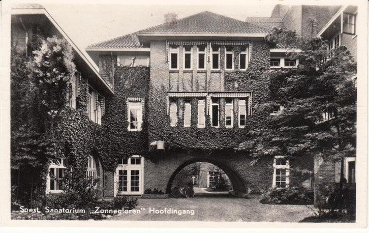 SOEST - Sanatorium Zonnegloren Hoofdingang, Verzamelen, Ansichtkaarten | Nederland, Verzenden