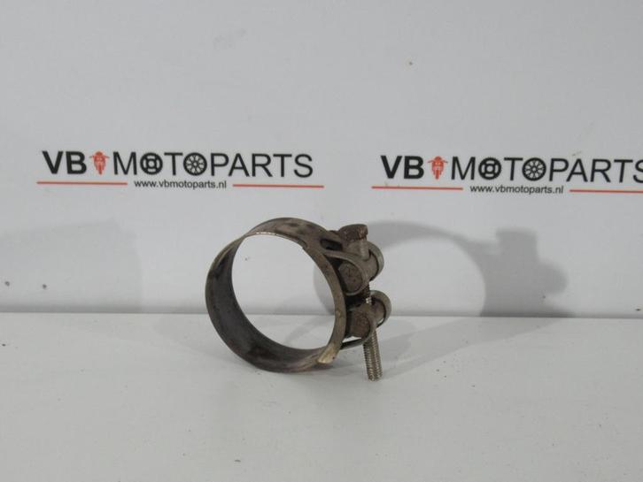 Suzuki GSX-R 600 Bevestiging uitlaat, Motoren, Onderdelen | Suzuki, Ophalen of Verzenden