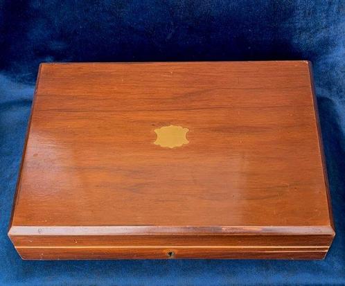 Fenton Brothers Sheffield - Visbestekset voor 6 personen, Antiek en Kunst, Antiek | Meubels | Tafels